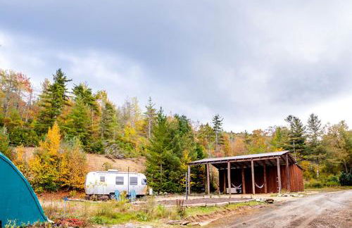 Beautiful Airstream Glamping Site for Romantic Weekends Away in North Carolina - Photo 19