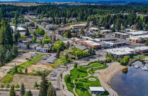 The Loft 10 - Steps from the Lake & Dining- Newly renovated in the heart of McCall - Foto 28