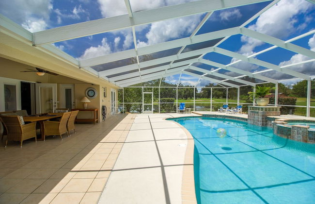 Spacious Modern Pool Home, Family & Golf Trips - 4727 4 Bedroom Home by RedAwning - Foto 15