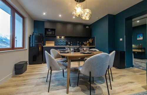 Legendary ski & cycling 4 to 6 guest getaway - Photo 10