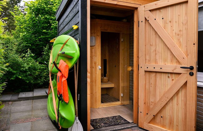 House With Sauna, Outdoor spa and Pedal Boat - Foto 12