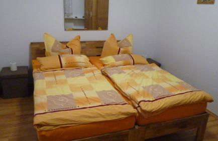 Ferienwohnung & Apartment Kunsthaus Panorama mit Balkon - Photo 13