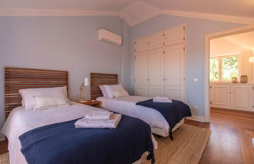 Luxury Colina Park - Photo 28