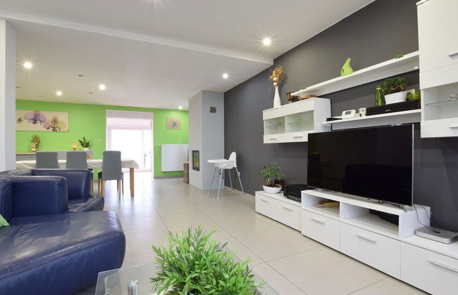 Lovely Holiday Home in Gros Chene With Bubble Bath - Foto 1