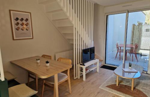 Maison avec terrasse calme - idéale déplacements pro - Borne charge voiture elec - Foto 3