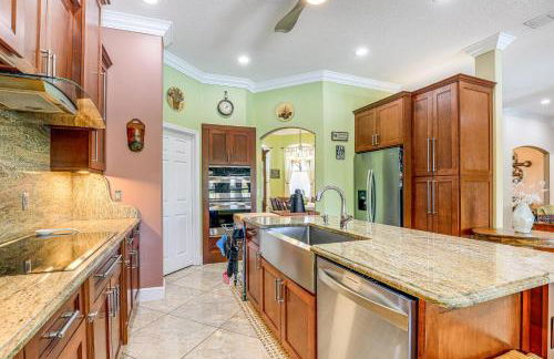 Near Parks Port St Lucie Home with Private Pool! - Foto 8