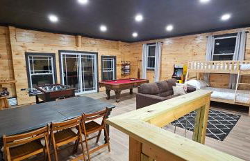 GameRoom, HotTub, Piano, 5mi to OldManCave - Hocking Hills Copper House - Foto 1