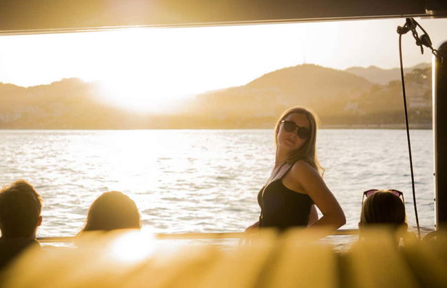 Sunset Catamaran Cruise in Javea - Foto 6