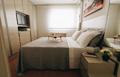 LRFlat 3 - Flat para pessoas exigentes com requinte e conforto próximo de tudo! Garagem e portaria 24h - Photo 1