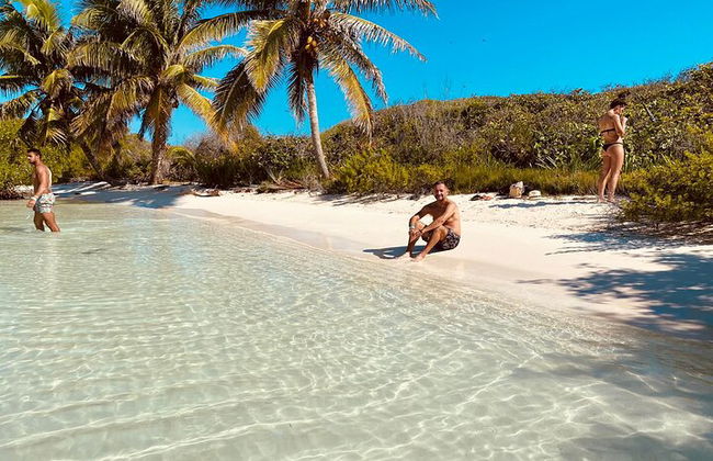 Isla Contoy e Isla Mujeres Tour saindo de Cancún - Foto 7