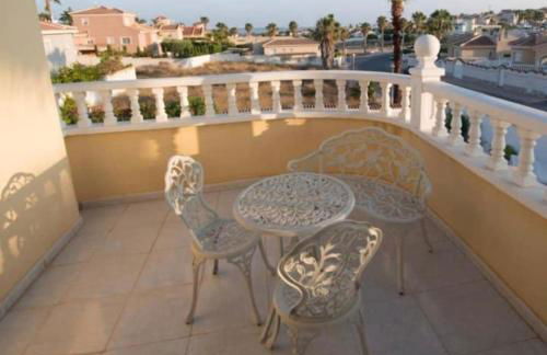 Ciudad Quesada Stunning Heated Pool Private Luxury Villa with Spa Sleeps 14 - Foto 17