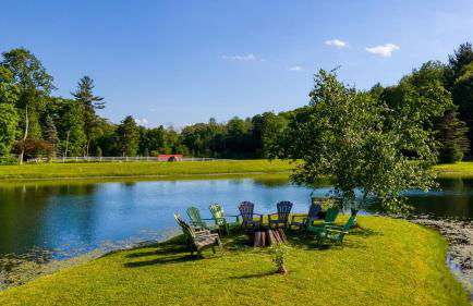 Secluded Estate Optional Guest House, Pond, Playroom, Gym & Theater Sunny Pond by Avantstay - Foto 128