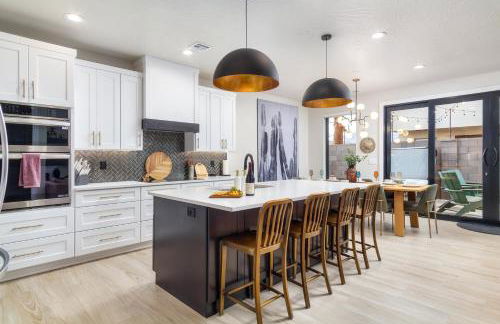 Wild West Oasis - Experienced Hosts, 2 King Suites - Foto 15