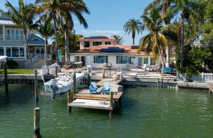 4bd 2ba Waterfront House with Pool, Hot Tub & Boat! - Foto 18