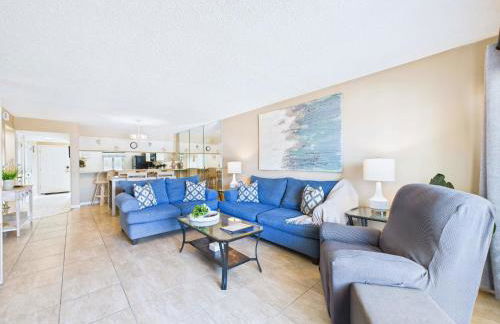 Sandcastles 2BR2BA Cocoa Beach Ocean Views! - Foto 3