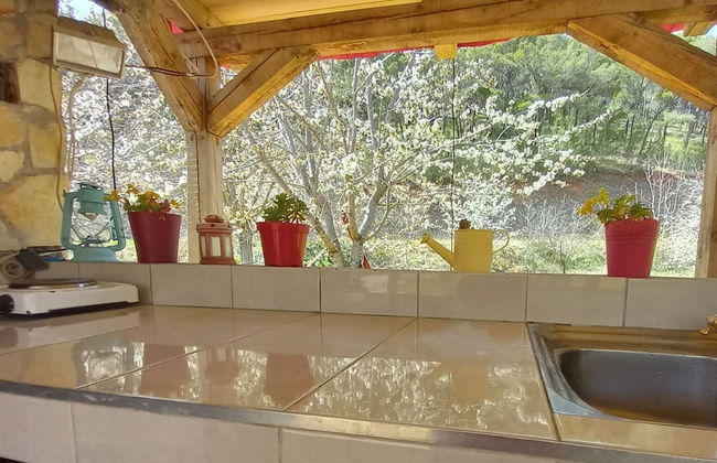 Immaculate 2-bed Cottage Near Krka Waterfalls - Foto 2