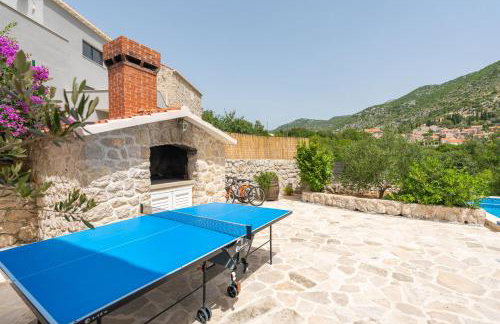 Villa Petmat - with private pool and 6 bedrooms - Photo 80