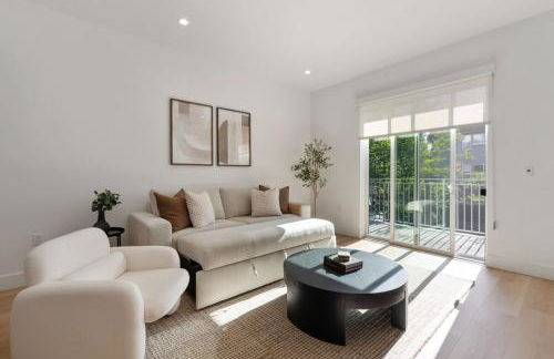 Luxurious 2BR Apartment in heart of Silicon Valley - Photo 21