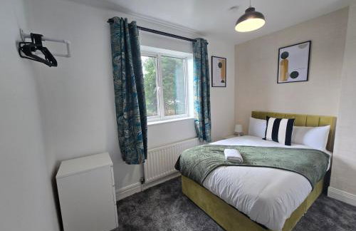 Spacious 3bedroom Apartment-Short and Long Stays-Contractors and Families - Foto 6