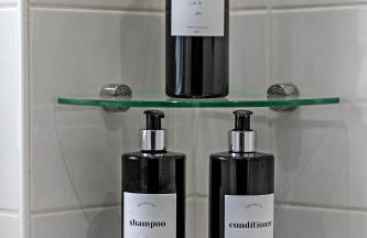 Supreme Luxury Apartment-Close to Airport-Free Parking - Foto 21