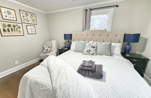 Stylish 2BR in Decatur - Big Deck - Pets OK - Fire Pit - Foto 26