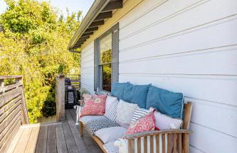 Serene & beautiful bohemian hilltop retreat - Foto 12