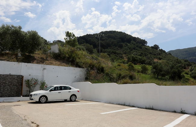 Agios Georgios - 2 Beds - Sleeps 5 - Free Parking - Foto 31