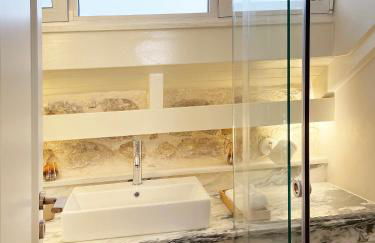 Blue Domino Luxury City Villa Patras - Photo 41