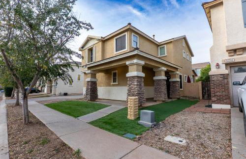 Modern 4BR Retreat in Prime Gilbert Location - Foto 8