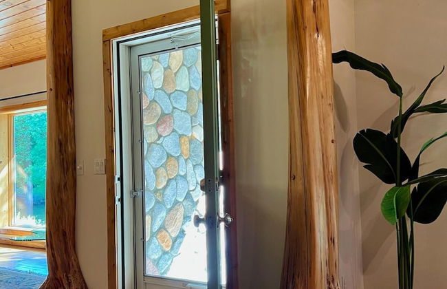 Boardman Monarch Upscale River Lodge HOT Tub! - Foto 24