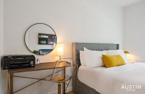 Near BBQ, Coffee More in Brentwood Pet-Friendly 2BR 1BA Condo By Austin Vacay - Foto 20