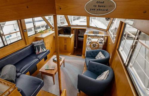 2BR Spacious & Comfy 43' Yacht - Heat & AC - On the Freedom Trail - Best Nights Sleep - Foto 5