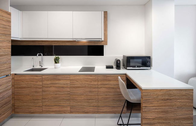 Novotel Living Singapore Orchard - Photo 11