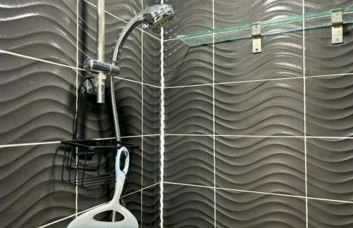 Eskdale Townhouse- Spacious 4BR ,Crawley, Free Wifi, Parking, fully equipped, contractor friendly, temporary relocations welcome, near Gatwick Airport - Foto 51