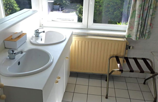 House in Rochefort With Large Park Where the Ave Flows - Foto 22