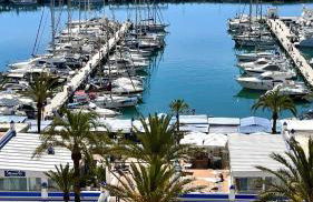 Puerto Paraiso Estepona port - Photo 50