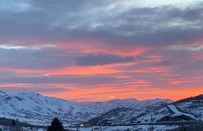 Reduced Nightly Rates! Park City Cabin, Hot Tub, Fire Pit - Sleeps 14 - Photo 77