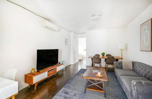 39-3 Newly renovated 3 BR Prime midtown sleeps 6 - Foto 8