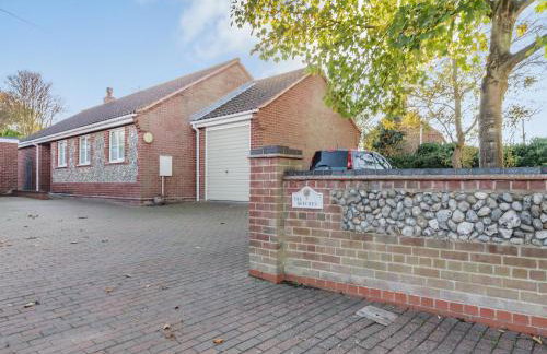 The Beeches - Photo 25