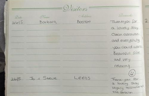 L25 L&g caravan hire 6 berth millfields family only and lead person must be over 30 MAX 4 ADULTS - Foto 34