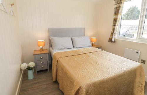 Cotswold View 3 - Photo 12