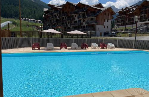 Appartement au pieds des pistes de ski - Foto 19