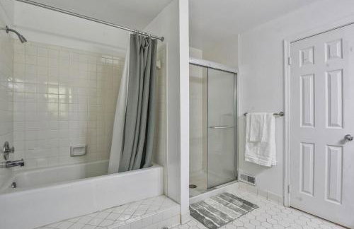 Dulles Luxury Movie Theater, Grill, Gazebo - Foto 39