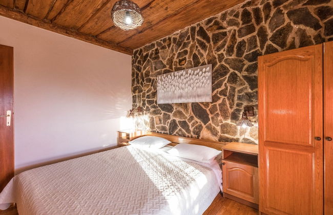 Pet-friendly Holiday Home in Sukošan with Hot Tub - Foto 4