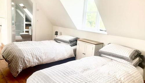 Delightful Ely house Bright and warm with cathedral view - Foto 4