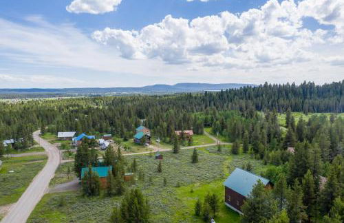 Remington Retreat by KABINO Dog Friendly FirePit Sleeper Sofa WiFi Grill - Foto 22