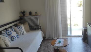 KROKOS HOUSE - Photo 2