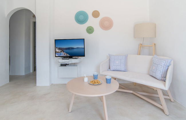 Lagadi Suites by K&K - Photo 32