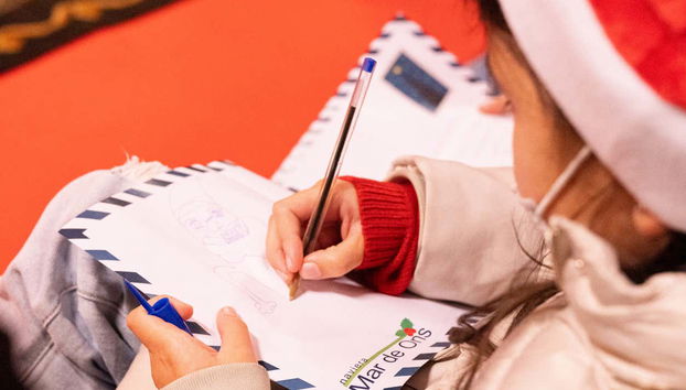 Escribiendo la carta a Papá Noel