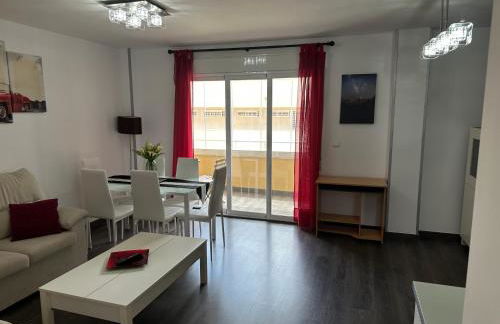 Piso familiar en El Toyo - Foto 3